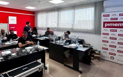 Jornada Tècnica per a clients de Expert d’Airzone entitat col·laboradora d’ABTECIR. El curs va ser impartit per Fran García Soto, expert en formació d’Airzone Clima